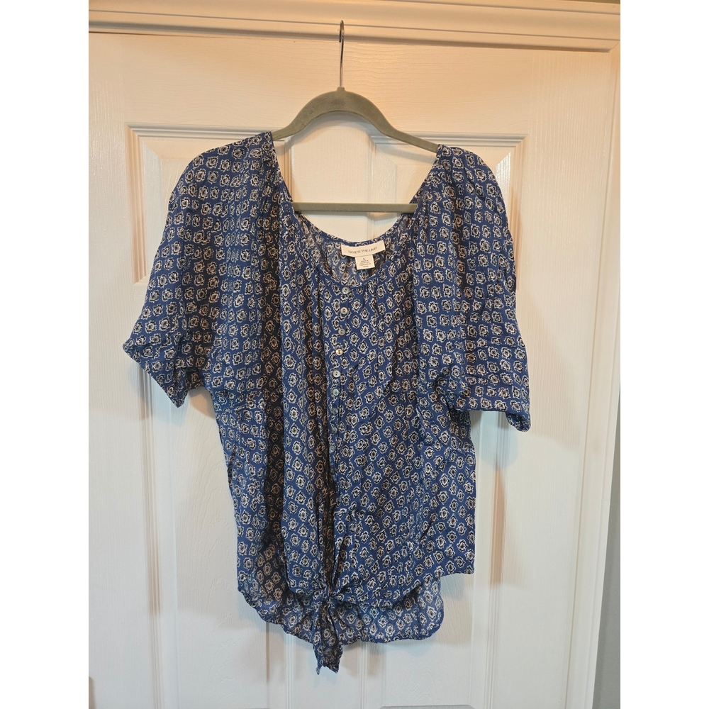 Blue Floral Women's Top
